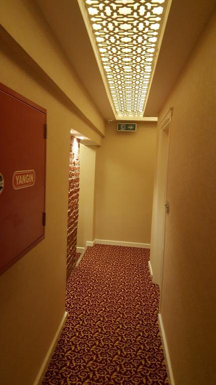 Sun Comfort Hotel Istanboel Buitenkant foto